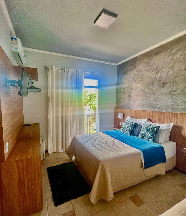 Lara'S Hotel Капитолиу Экстерьер фото